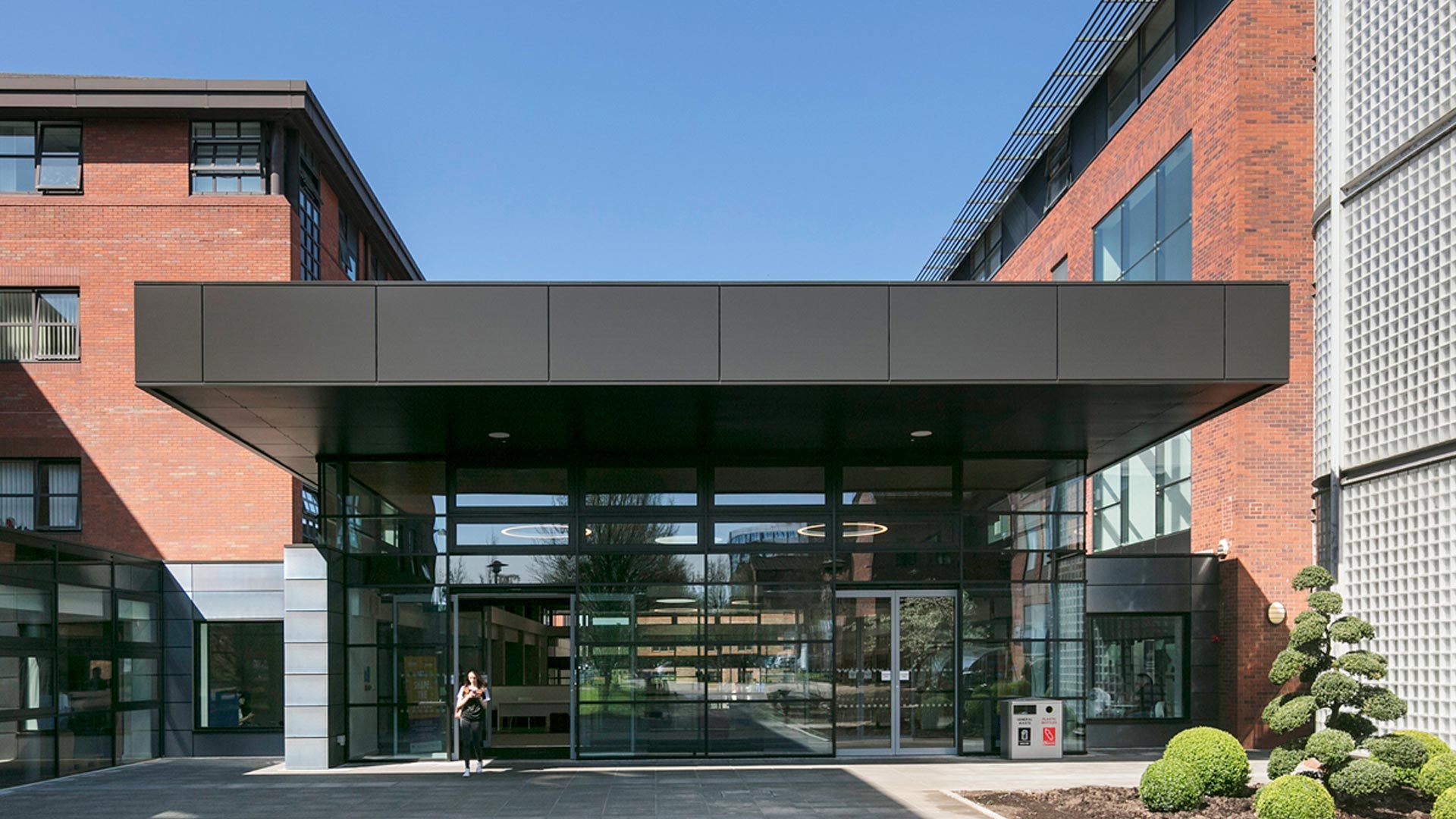 Stainless Steel Rainscreen Cladding - Proteus HR